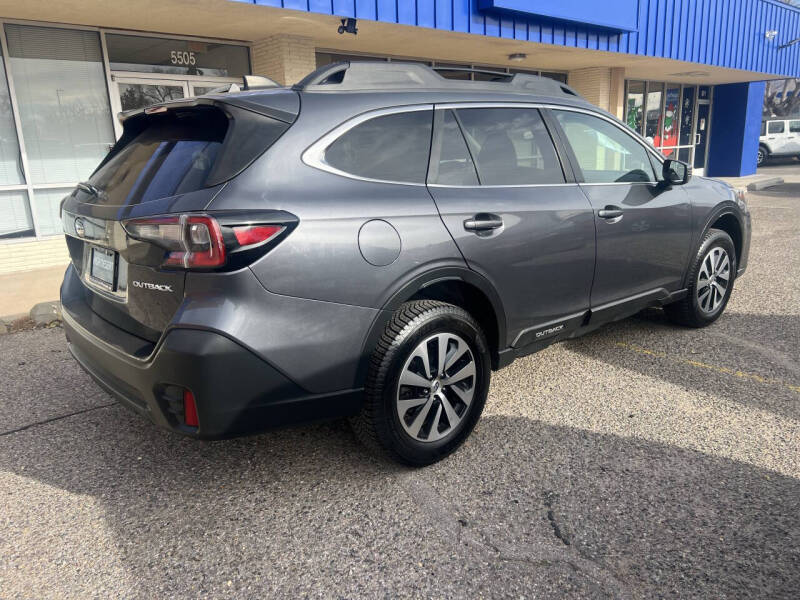2022 Subaru Outback Premium