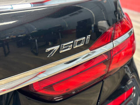 2017 BMW 7 Series 750i xDrive