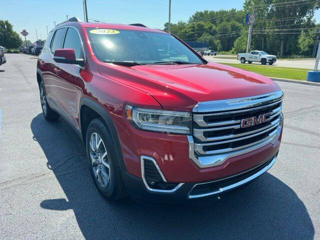 2023 GMC Acadia SLT