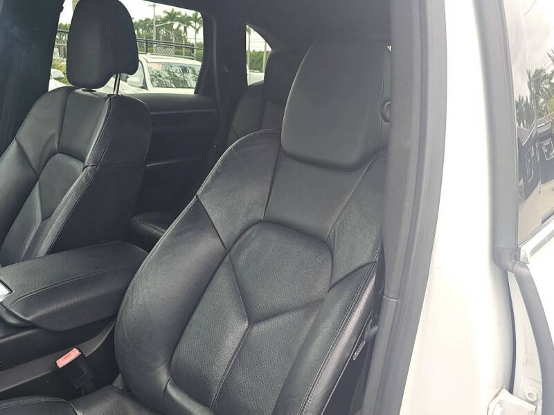 2014 Porsche Cayenne