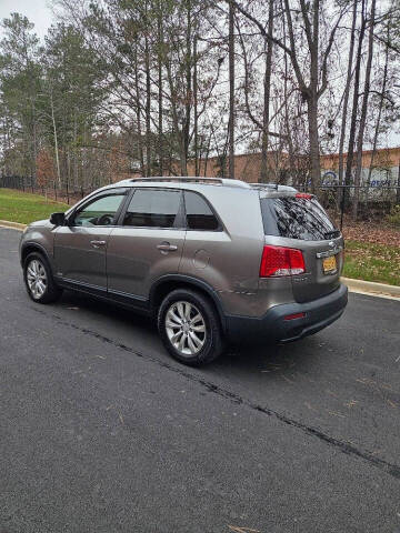 2011 Kia Sorento LX
