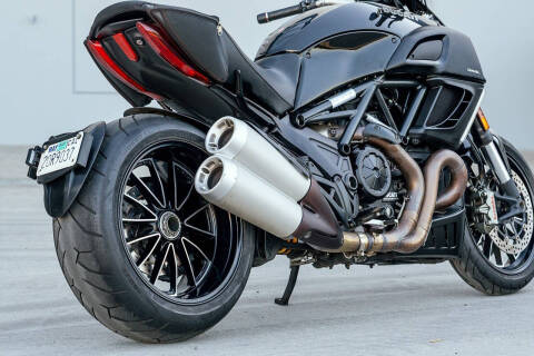 2011 Ducati Diavel