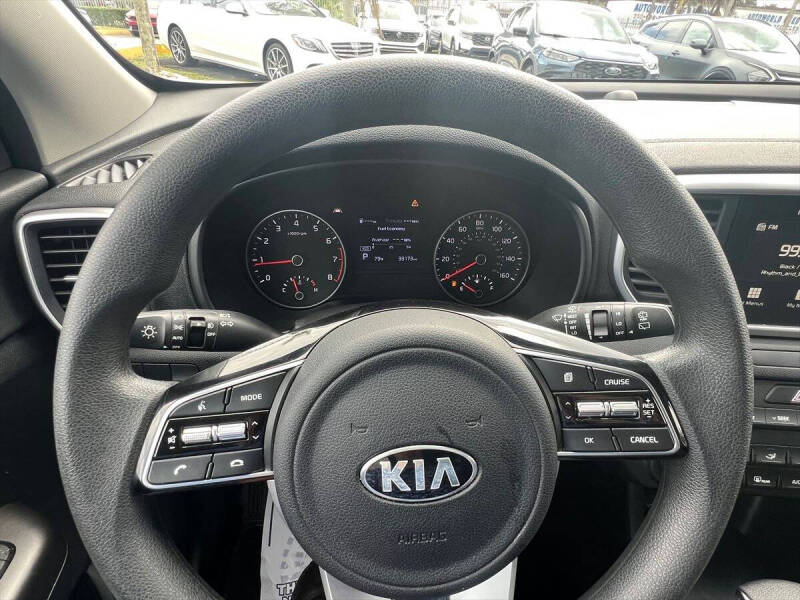 2022 Kia Sportage LX