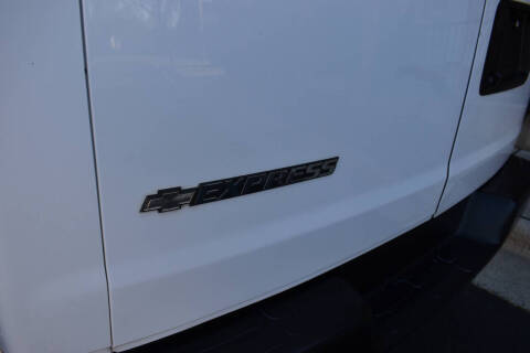 2017 Chevrolet Express 2500