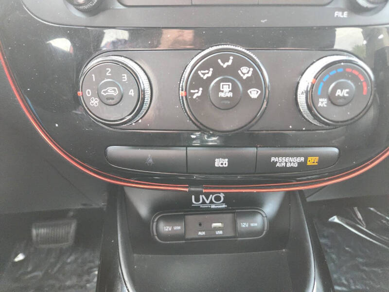 2016 Kia Soul !