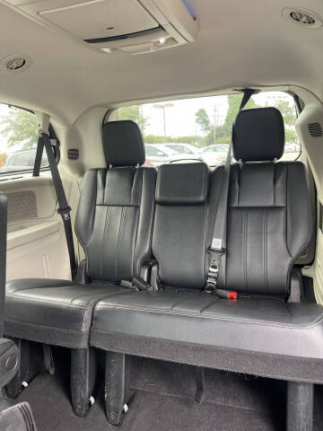 2015 Chrysler Town and Country Touring