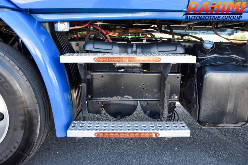 2016 Freightliner Cascadia