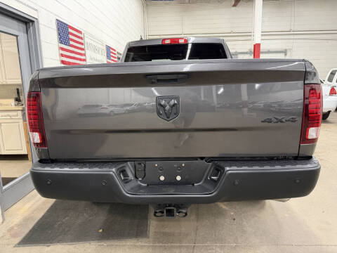 2022 RAM 1500 Classic Warlock