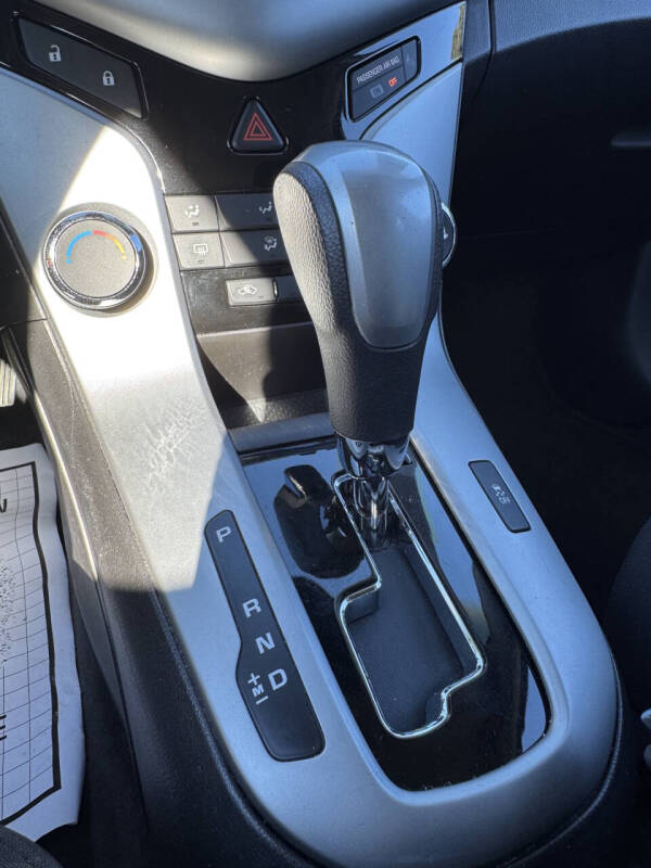 2011 Chevrolet Cruze LS