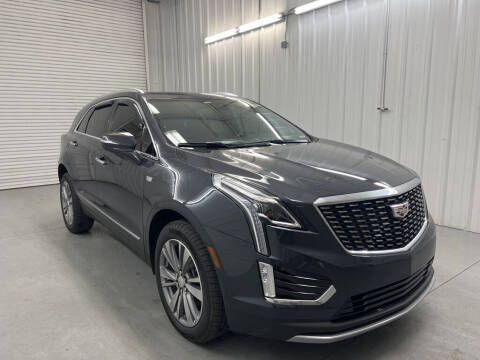 2022 Cadillac XT5 for sale at JOE BULLARD USED CARS in Mobile AL
