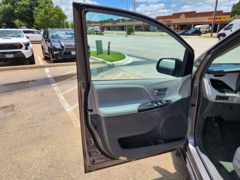 2017 Toyota Sienna