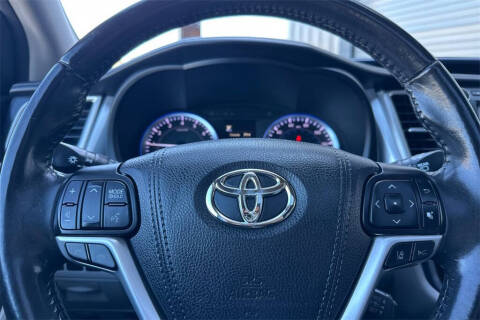 2017 Toyota Highlander XLE