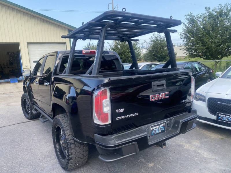 2017 GMC Canyon Denali