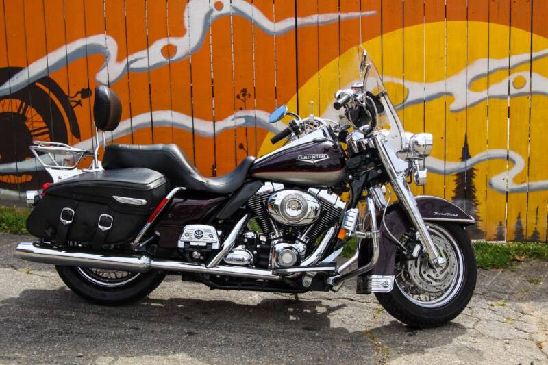 2007 Harley-Davidson Road King for sale at Mikes Bikes of Asheville in Asheville NC