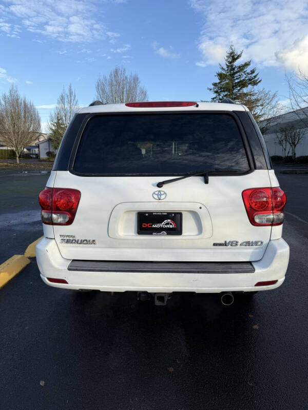 2006 Toyota Sequoia SR5