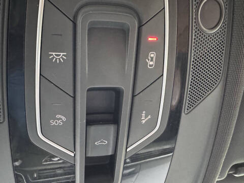 2017 Audi A4 2.0T Premium Plus