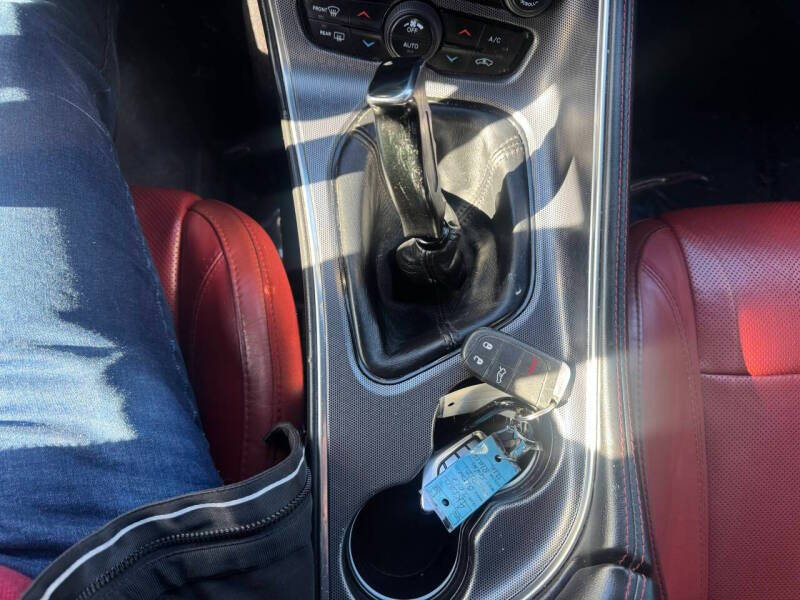 2017 Dodge Challenger R/T Plus