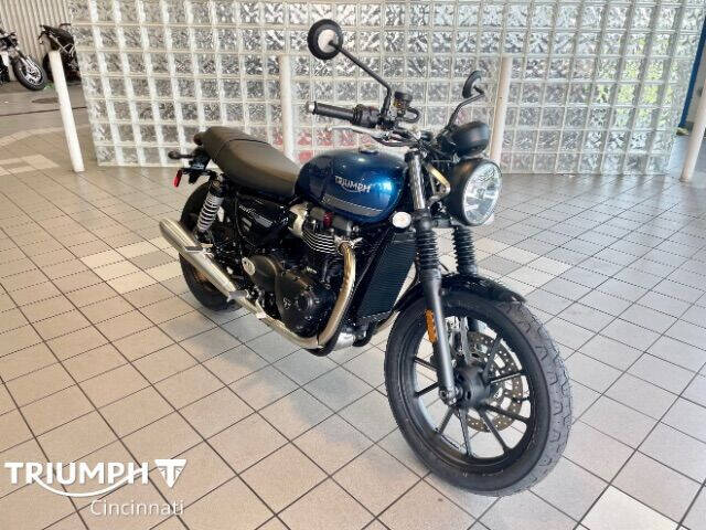 2022 Triumph Street Twin for sale at TRIUMPH CINCINNATI in Cincinnati OH