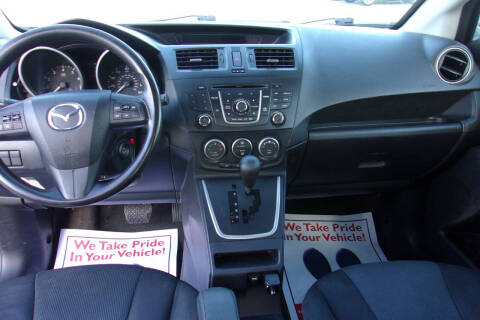 2013 Mazda MAZDA5 Sport