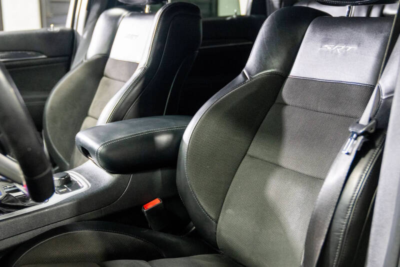 2020 Jeep Grand Cherokee SRT