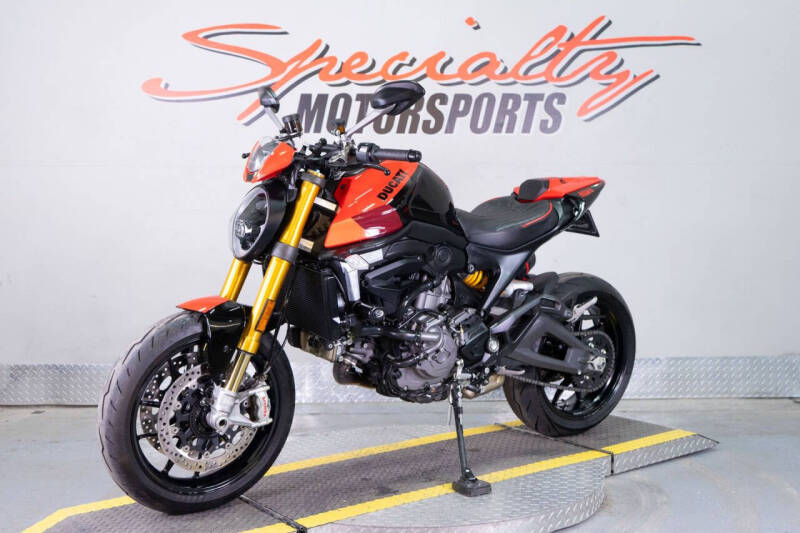 2023 Ducati Monster SP
