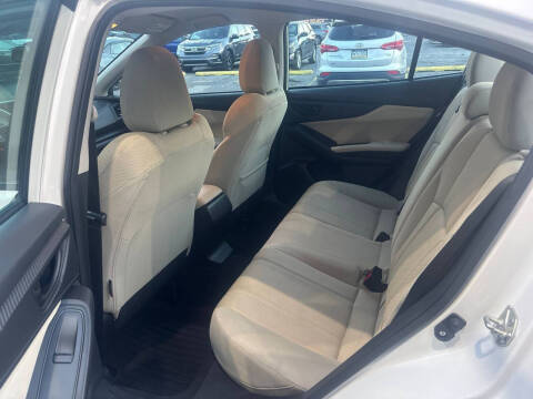 2017 Subaru Impreza 2.0i