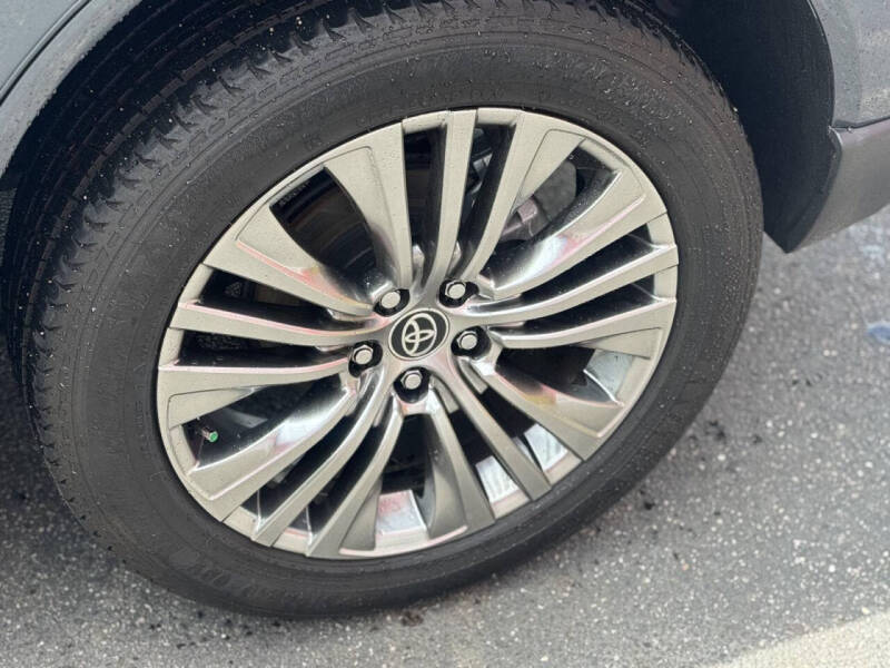 2021 Toyota Venza XLE