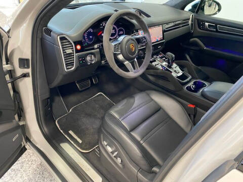 2020 Porsche Cayenne S