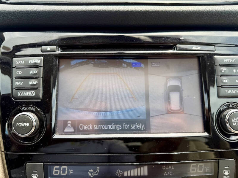 2017 Nissan Rogue SV