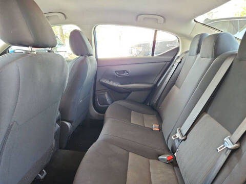 2024 Nissan Sentra SV