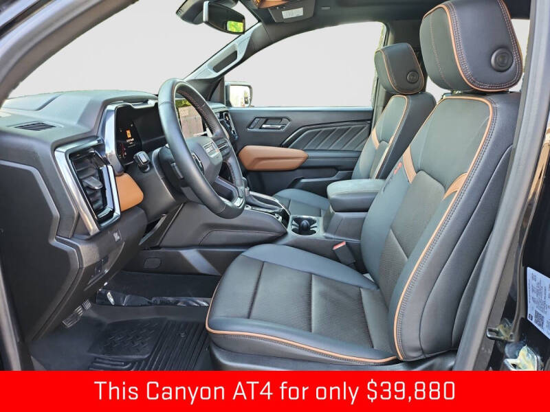 2024 GMC Canyon AT4