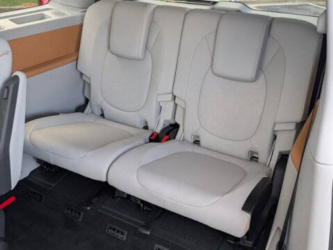 2025 Volkswagen ID. Buzz Pro S Plus