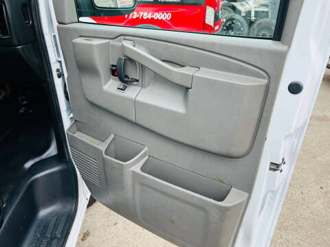 2016 Chevrolet Express 3500