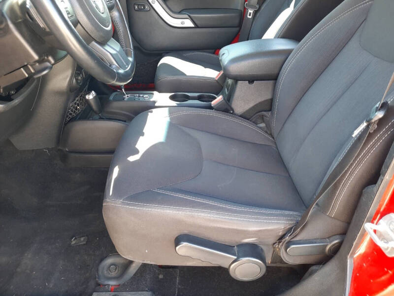 2013 Jeep Wrangler Unlimited Sahara
