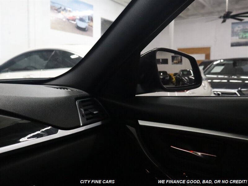 2017 BMW 3 Series 330i