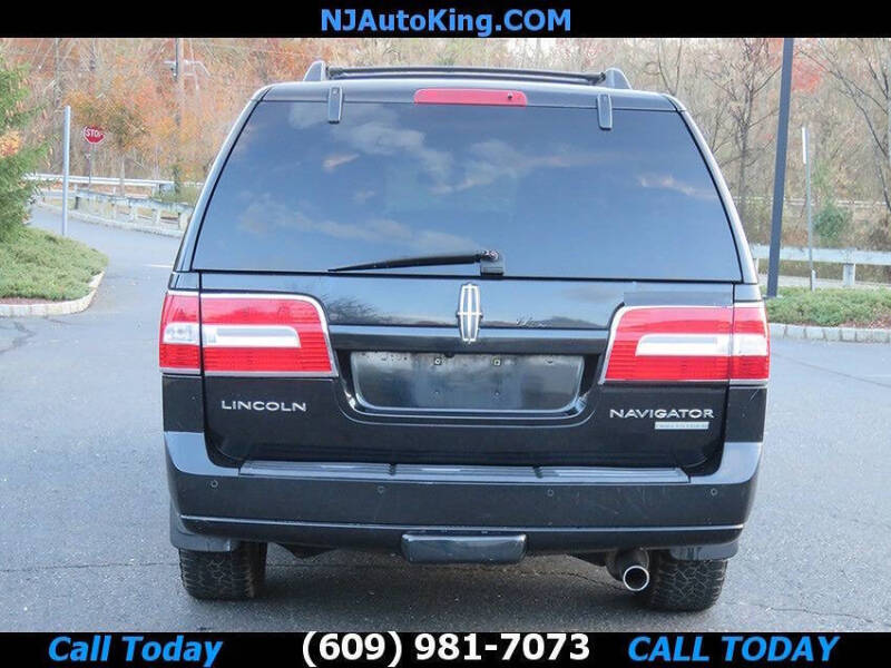 2012 Lincoln Navigator L