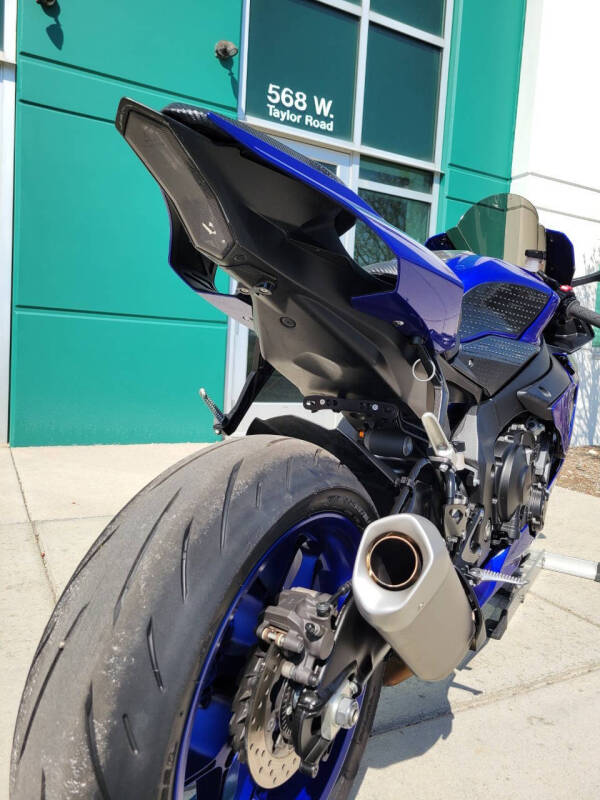 2018 Yamaha YZF-R1