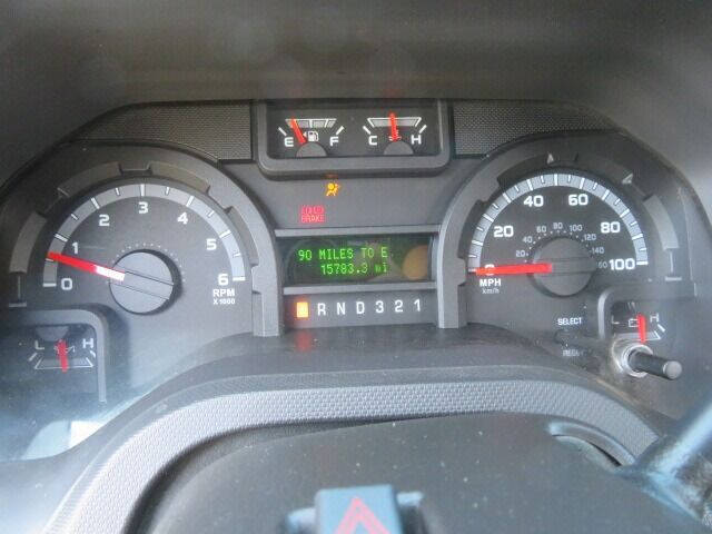 2011 Ford E-Series E-350 SD XLT