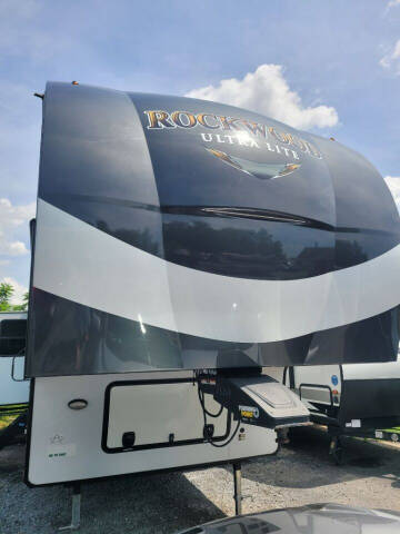 2020 Rockwood ULTRA LIGHT for sale at CarsRus in Winchester VA