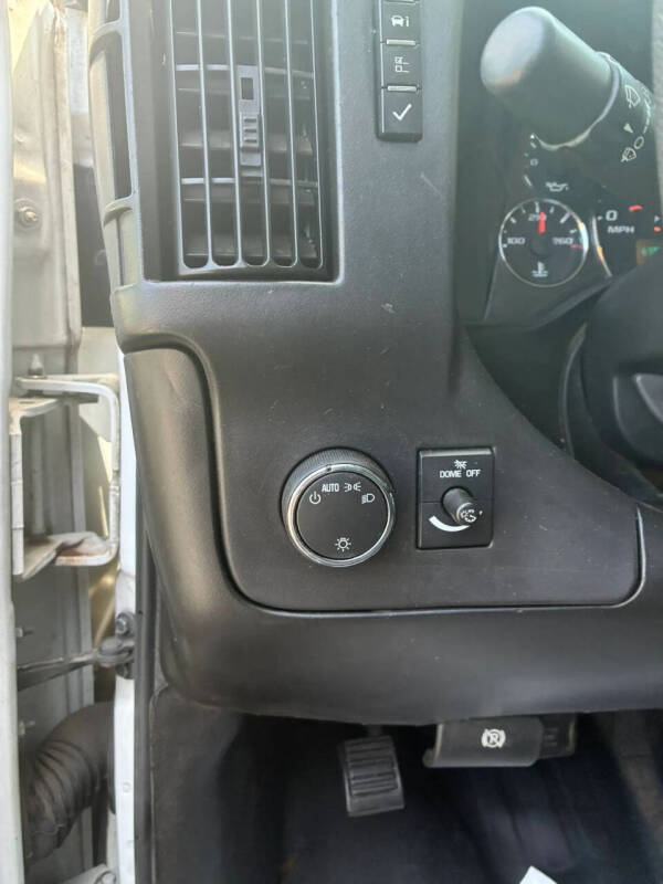 2015 Chevrolet Express 2500