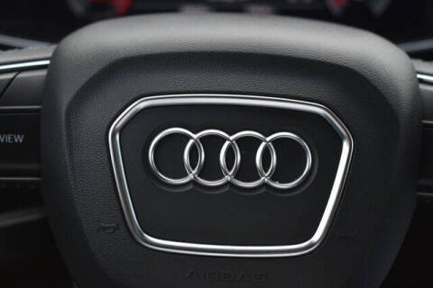 2019 Audi Q8 quattro Premium 55 TFSI