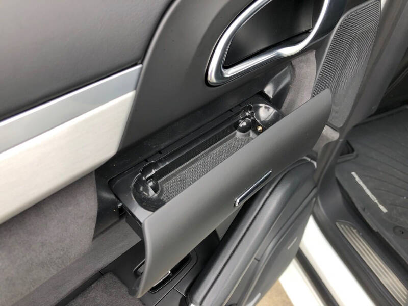 2013 Porsche Cayenne GTS