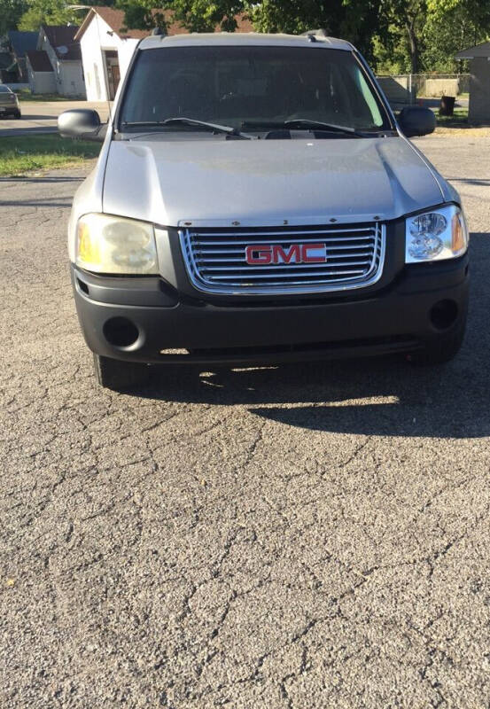 2005 GMC Envoy for sale at M&M Fine Cars in Fairfield OH