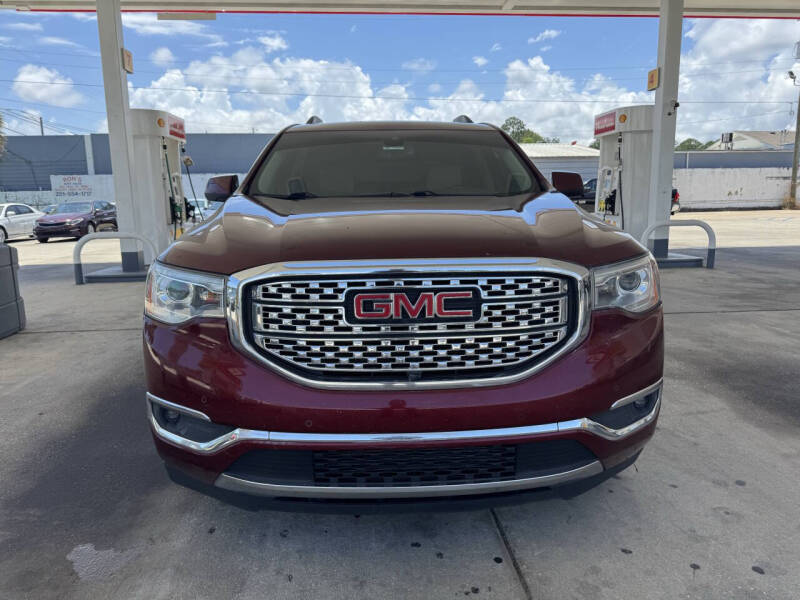 2017 GMC Acadia Denali