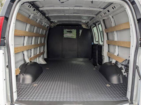 2024 GMC Savana 2500