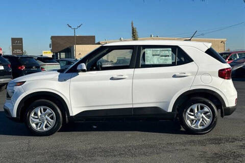 2026 Hyundai Venue SE