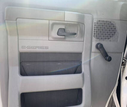 2013 Ford E-Series E-150