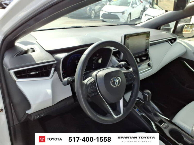 2021 Toyota Corolla Hatchback XSE