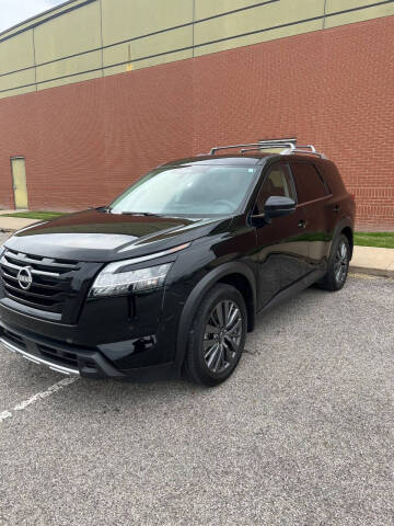 2024 Nissan Pathfinder SL