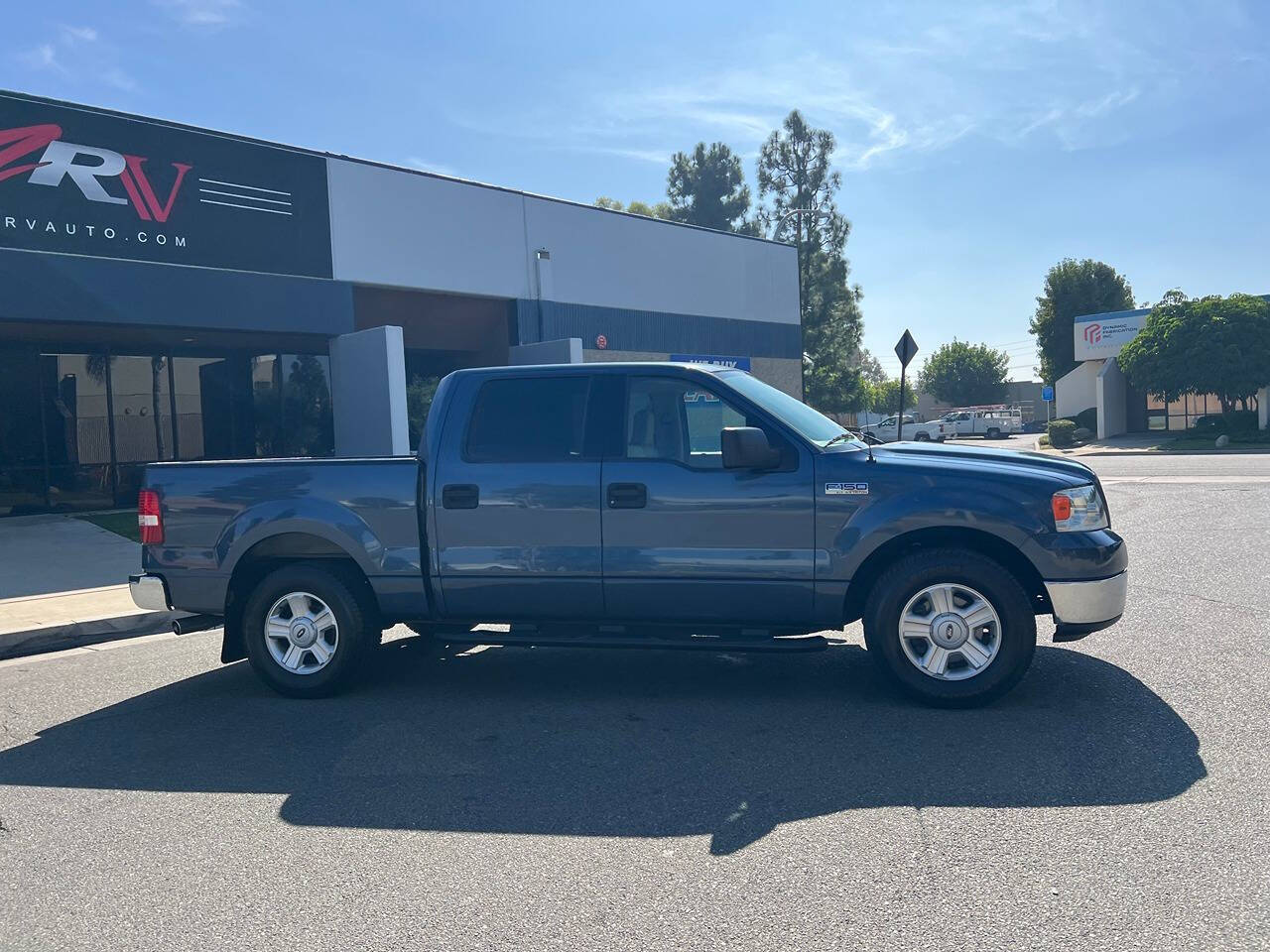 2004 Ford F-150 for sale at ZRV AUTO INC in Brea, CA